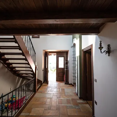فيلة Belvedere Agios Andreas (Elis)