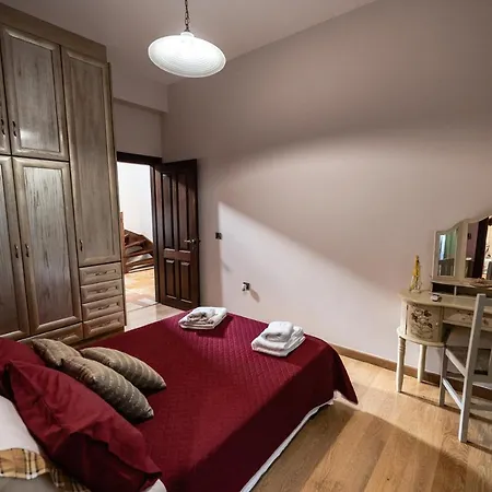فيلة Belvedere Agios Andreas (Elis)